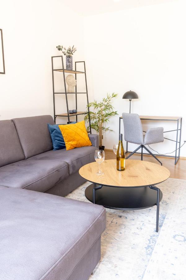 Lahn-Living I - Modernes Design - Privater Garten - Zentrale Lage Nahe Rhein Und Martinsburg ラーンシュタイン エクステリア 写真