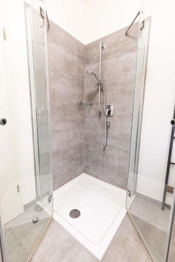 Lahn-Living I - Modernes Design - Privater Garten - Zentrale Lage Nahe Rhein Und Martinsburg ラーンシュタイン エクステリア 写真